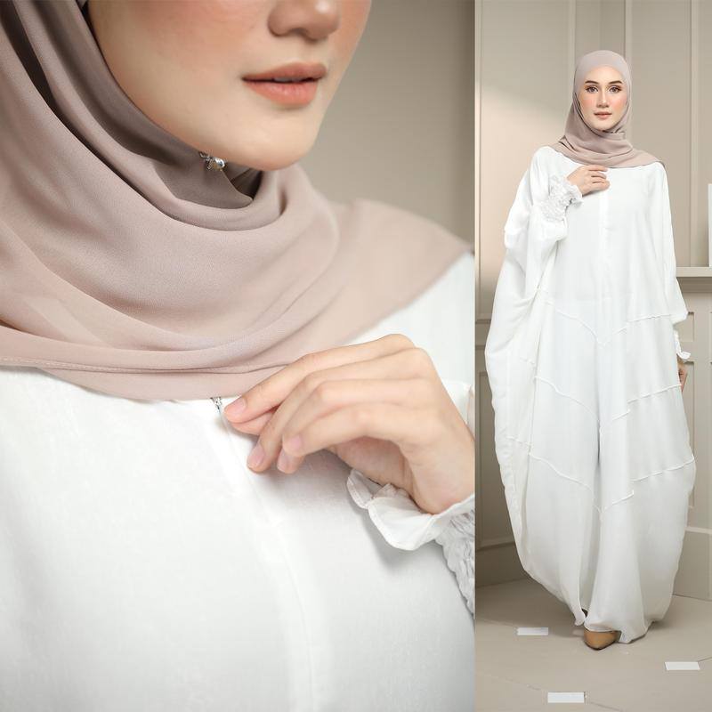 Deliana Abaya - No Shawl